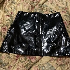 Forever 21 Contemporary Black Faux Leather A Line Mini Skirt XL
